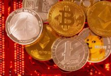 बिटकॉइन $70,000 च्या खाली आले, मध्य पूर्व संघर्ष क्रिप्टोकरन्सी खाली ओढला