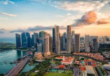 सिंगापूरच्या शीर्ष 7 उंच इमारती शहराच्या क्षितिजाची व्याख्या करतात