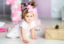 10 सुंदर लहान मुलींची नावे ज्याचा अर्थ कृपा आणि अभिजात आहे