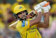 ४९ चेंडूत पन्नास: रुतुराज गायकवाडच्या खेळीने CSK ला मदत करण्यापेक्षा जास्त का दुखावले?