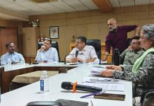 नागरिकांच्या तक्रारींनंतर CEC सदस्य RFD साइट्सना भेट देतात पुणे बातम्या