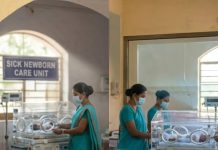 स्पष्ट केले: भारताच्या घटत्या बालमृत्यू दरामागील कारणे