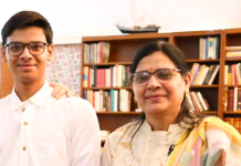 “आईने मला मुलाखती देणे थांबवण्यास सांगितले”: प्रसिद्ध किशोरवयीन अन्वेषक सार्थक सिद्धांत त्याच्याकडे लक्ष वेधण्यासाठी तिच्या आईची प्रतिक्रिया सामायिक करते