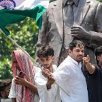 लालू यादव यांचा मुलगा तेज प्रताप यादव याला पाटणा एनईईटी आंदोलन प्रकरणी अटक, १४ दिवसांची न्यायालयीन कोठडी
