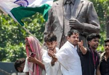 लालू यादव यांचा मुलगा तेज प्रताप यादव याला पाटणा एनईईटी आंदोलन प्रकरणी अटक, १४ दिवसांची न्यायालयीन कोठडी
