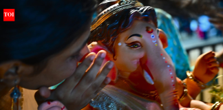 City’s biggest goodbye, cops’ longest shift: The human cost of Ganpati visarjan duty